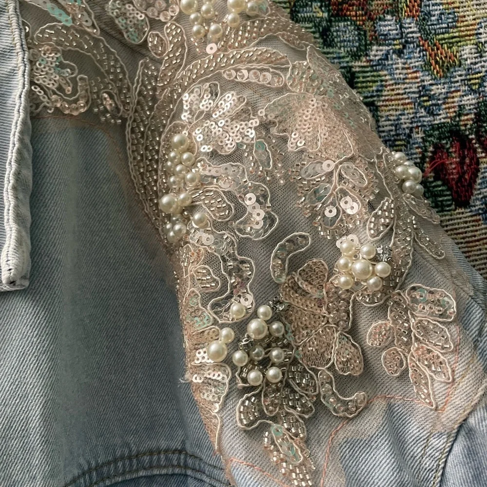 Jean jacket - Picture 2 of 5